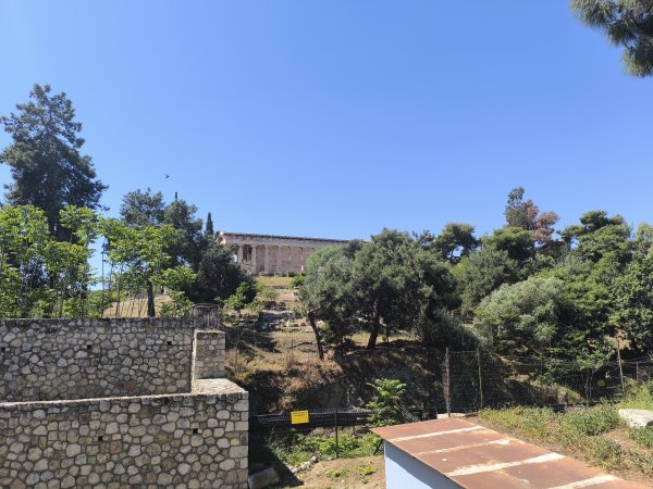 Photo: Ferenc Ocsovai