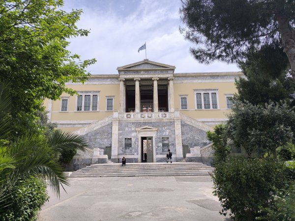 Photo: Ferenc Ocsovai