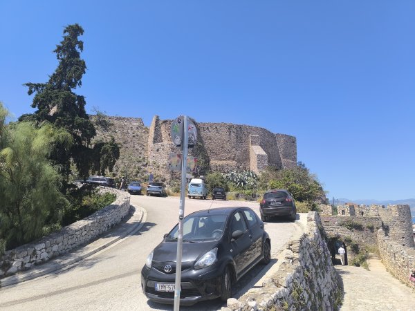 Photo: Ferenc Ocsovai