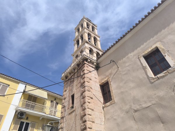 Photo: Ferenc Ocsovai