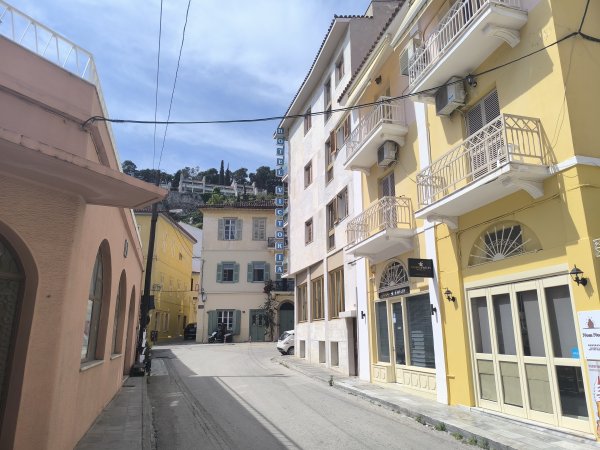 Photo: Ferenc Ocsovai