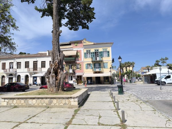 Photo: Ferenc Ocsovai