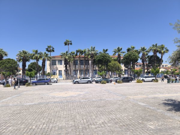 Photo: Ferenc Ocsovai