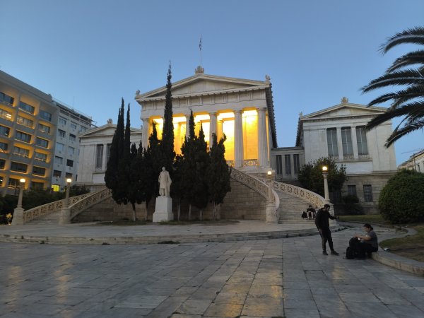 Photo: Ferenc Ocsovai