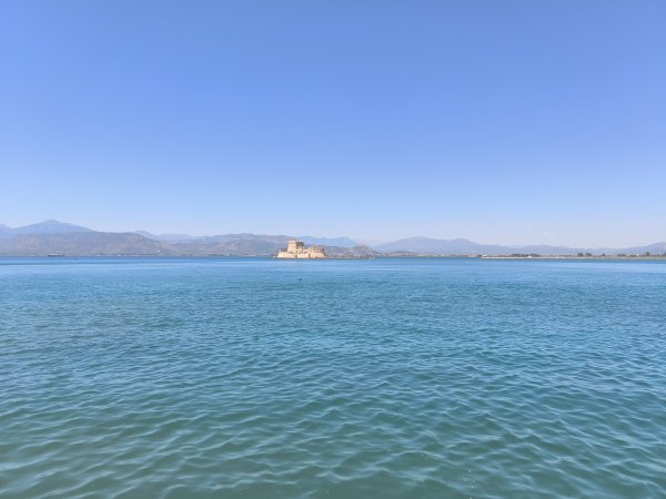 Photo: Ferenc Ocsovai