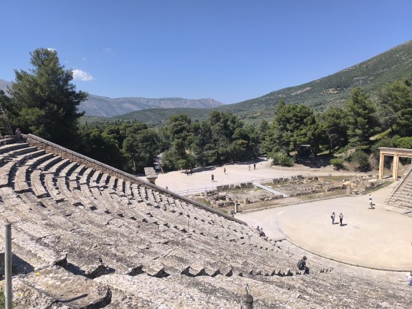 Photo: Ferenc Ocsovai