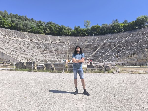 Photo: Ferenc Ocsovai